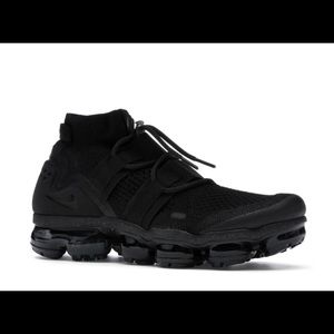 Nike Air VaporMax Utility Triple Black sz11  AH6834-001